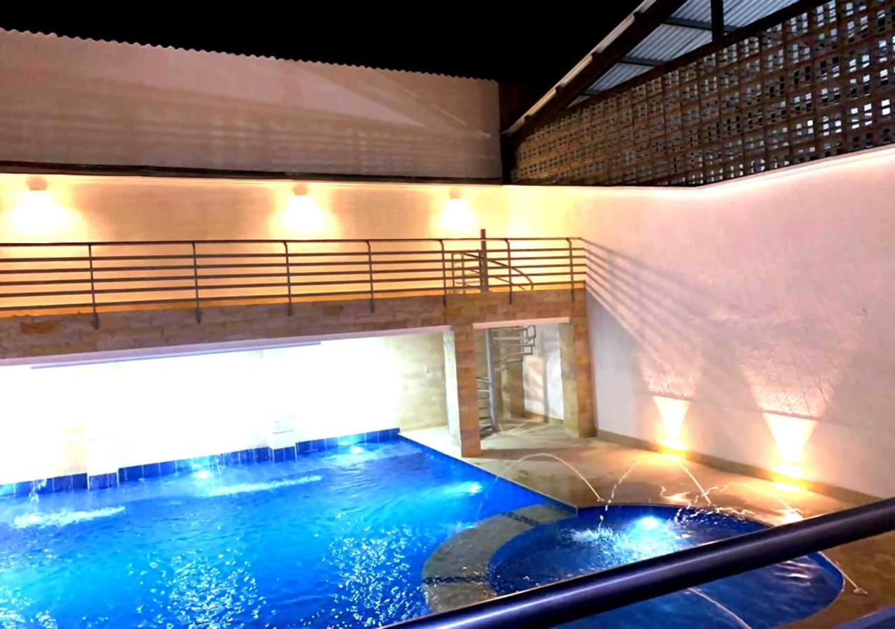 Kalina Hotel Girardot Exteriör bild