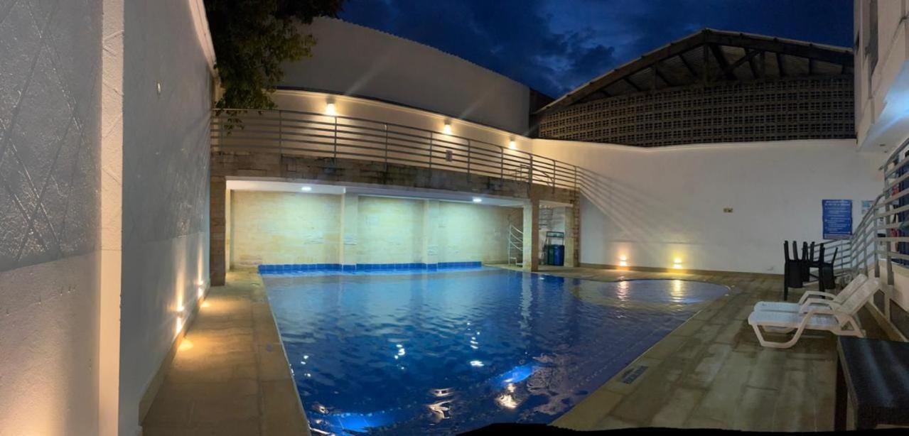 Kalina Hotel Girardot Exteriör bild